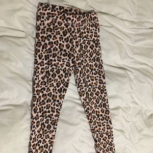 Oshkosh leopard leggings size 7 girl
